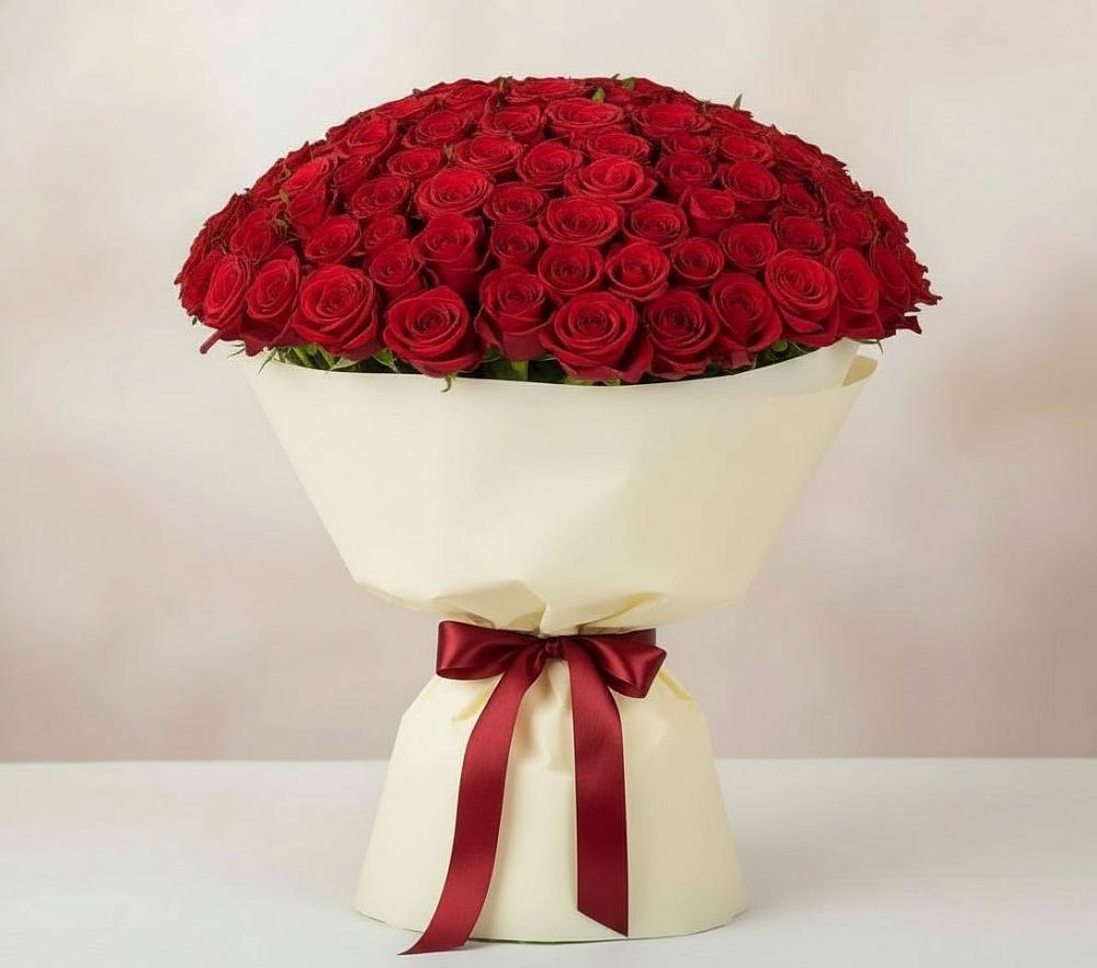 Букет 101 Красная роза Милано в Междуреченском