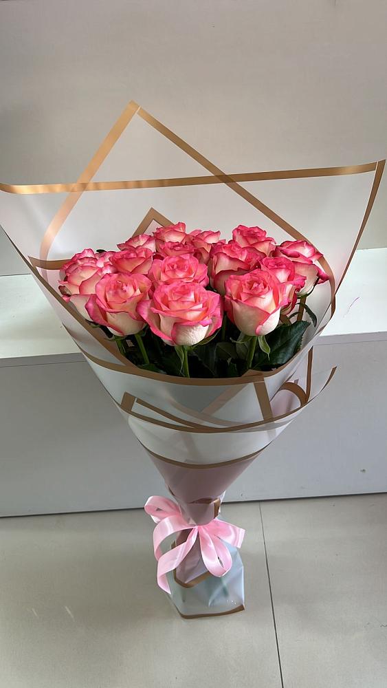 Букет Розовые розы Сеньорита в Междуреченском