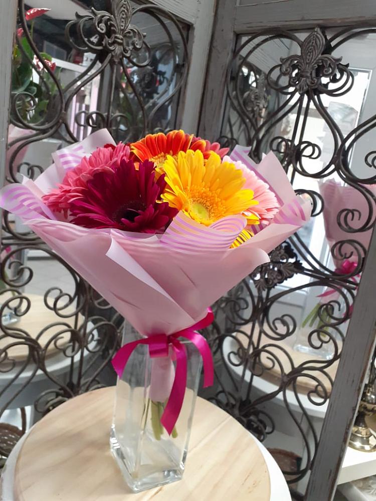 Букет цветов из: Герберы в Междуреченском