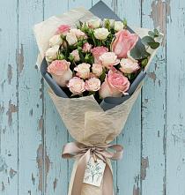 Букет цветов из:  Розы #REPLACE_PRED# Междуреченском