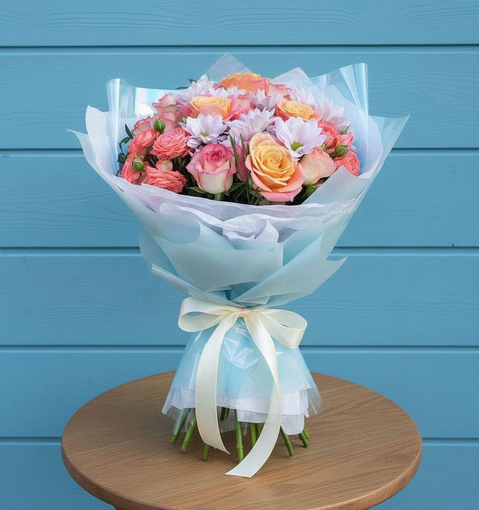 Букет цветов из: Хризантемы и Розы в Междуреченском