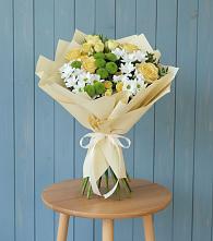 Букет цветов из:  Хризантемы и Розы в Междуреченском