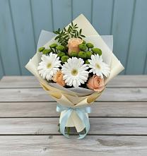 Букет цветов из:  Герберы, Розы и Хризантемы в Междуреченском