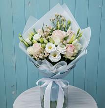 Букет цветов из:  Розы и Лизиантусы в Междуреченском